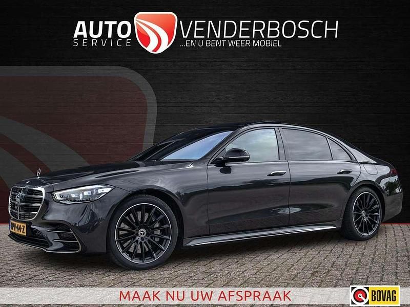 Grijs Gebruikt 2023 Mercedes S580 AMG line Sedan | € 106.990 (Eerlijke prijs) - Afbeelding 1/4