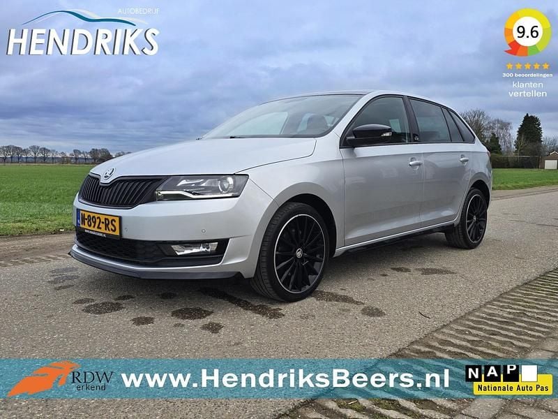 Zilver Occasion 2019 VW Golf VII Hatchback | € 14.749 (Super prijs) - Afbeelding 1/4