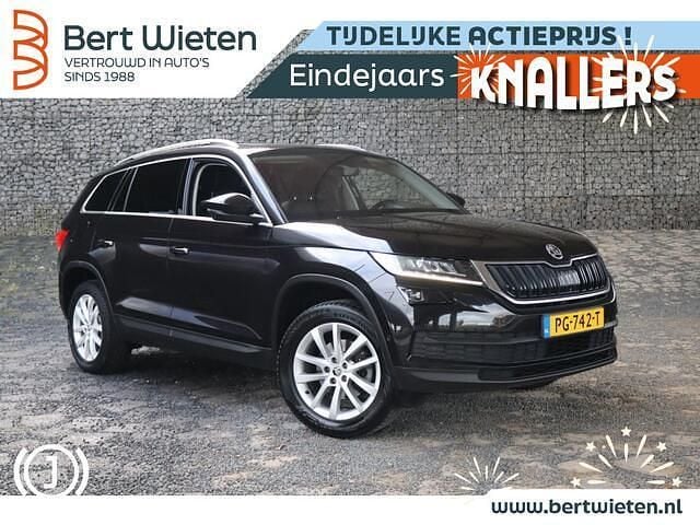 Zwart Gebruikt 2017 Skoda Kodiaq Style SUV | € 18.250 (Eerlijke prijs) - Afbeelding 1/3