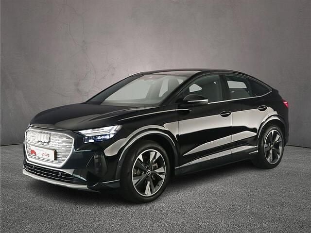 Zwart Gebruikt 2023 Audi Q4 Sportback e-tron Advanced SUV | € 34.900 (Super prijs) - Afbeelding 1/4