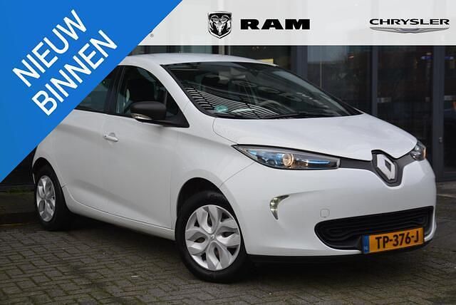 Wit Occasion 2018 Renault Zoe Life Hatchback | € 8.950 (Duur) - Afbeelding 1/4