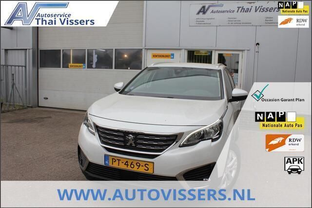 Wit Gebruikt 2017 Peugeot 5008 MPV | € 10.750 - Afbeelding 1/4