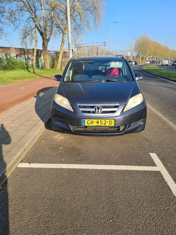 Gebruikt 2006 Honda FR-V Comfort MPV | € 2.850 (Iets duurder) - Afbeelding 1/4