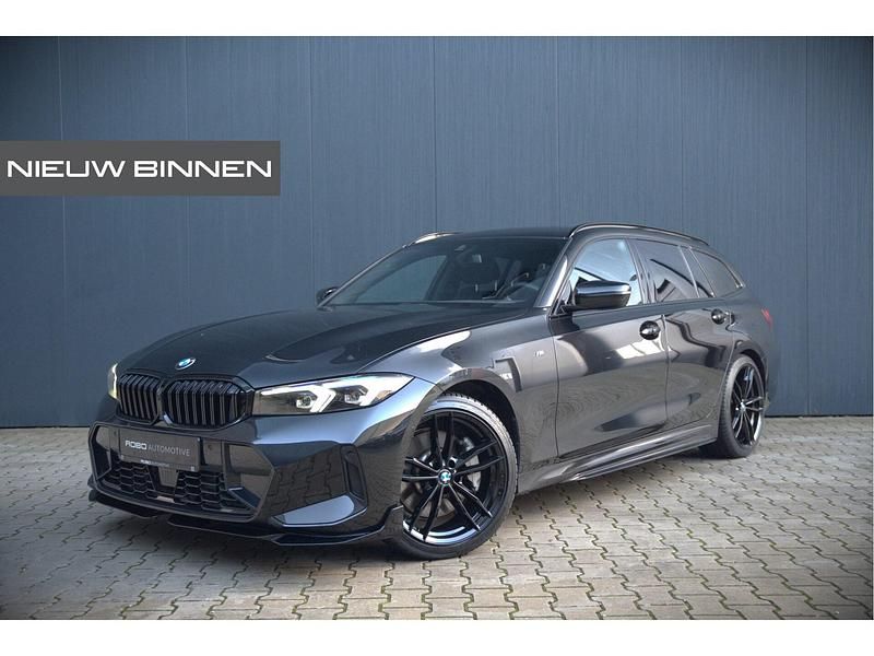 Zwart Gebruikt 2024 BMW 330 M Performance Stationwagen | € 51.740 (Eerlijke prijs) - Afbeelding 1/4
