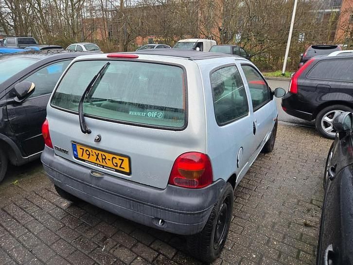 Occasion Renault Twingo 54 PK (39 kW) 2002 Grijs Hatchback