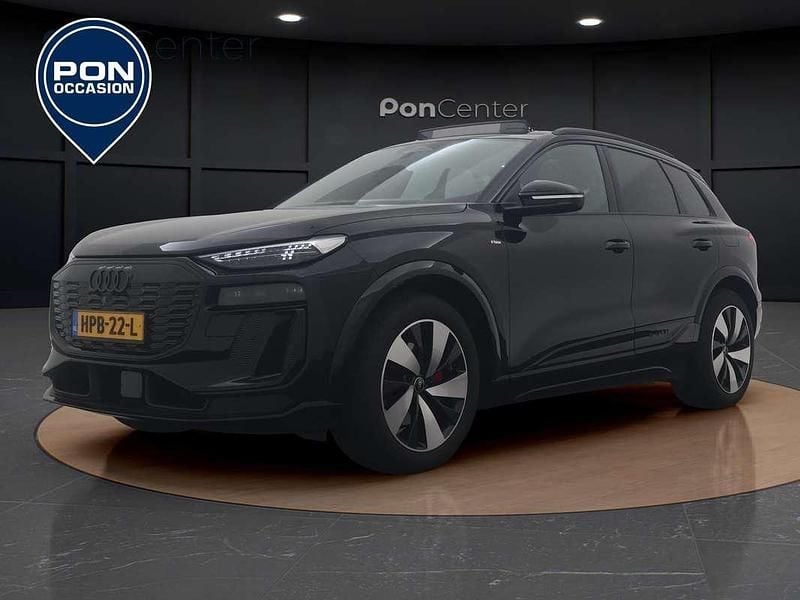 Zwart Gebruikt 2025 Audi Q6 e-tron Performance SUV | € 78.950 (Eerlijke prijs) - Afbeelding 1/3