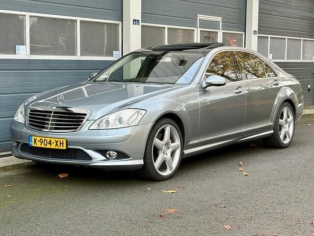 Grijs Gebruikt 2006 Mercedes S500 Prestige Sedan | € 19.950 (Iets duurder) - Afbeelding 1/4