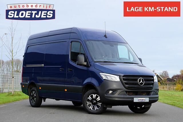 Blauw Occasion 2023 Mercedes Sprinter Van | € 28.950 (Super prijs) - Afbeelding 1/4