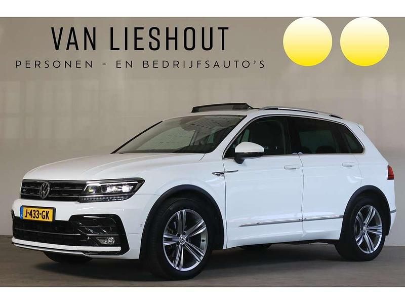 Wit Gebruikt 2019 VW Tiguan Highline SUV | € 29.900 (Iets duurder) - Afbeelding 1/4
