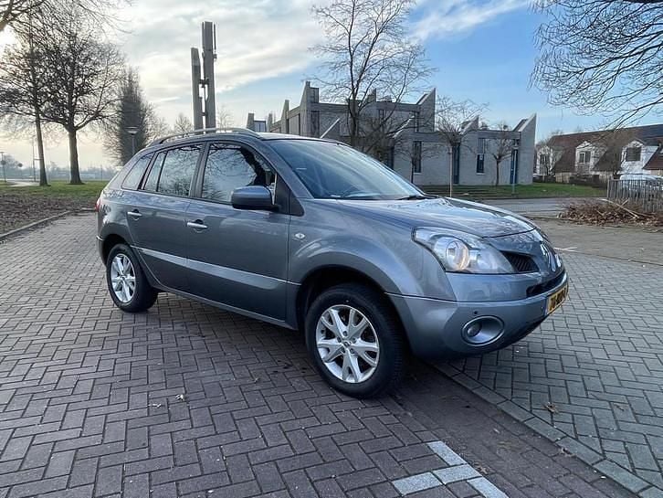 Occasion 2008 Renault Koleos SUV | € 2.975 (Eerlijke prijs) - Afbeelding 1/4