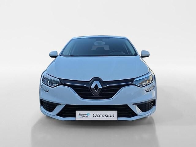 Occasion Renault Mégane IV LIMITED 131 PK (96 kW) 2017 Wit Hatchback