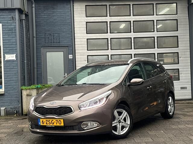 Occasion Kia Ceed Sportswagon 135 PK (99 kW) 2015 Bruin Stationwagen