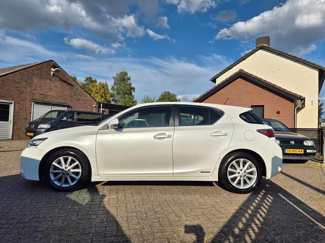 Occasion Lexus CT200h Business Edition 99 PK (72 kW) 2012 Wit Hatchback