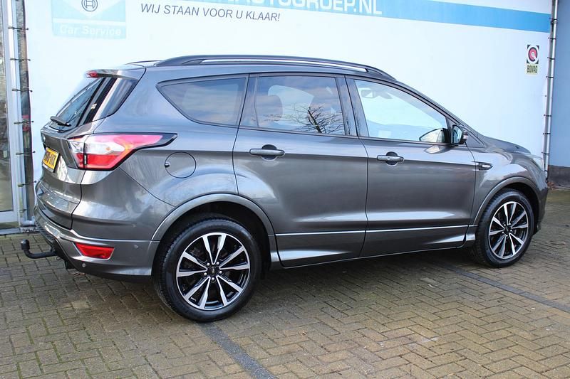 Occasion Ford Kuga ST-Line 2022 Grijs SUV