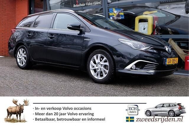 Grijs Occasion 2015 Toyota Auris Touring Sports Stationwagen | € 10.950 (Eerlijke prijs) - Afbeelding 1/4