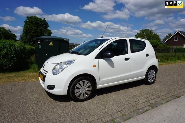 Wit Gebruikt 2012 Suzuki Alto Comfort Hatchback | € 4.950 (Eerlijke prijs) - Afbeelding 1/4