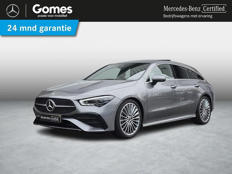 Grijs Occasion 2024 Mercedes CLA180 Shooting Brake AMG Stationwagen | € 39.950 (Super prijs) - Afbeelding 1/4