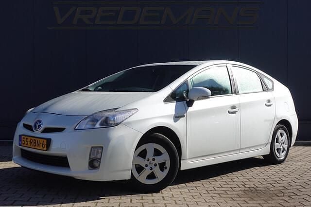 Wit Gebruikt 2011 Toyota Prius Comfort Hatchback | € 5.450 (Goede deal) - Afbeelding 1/4