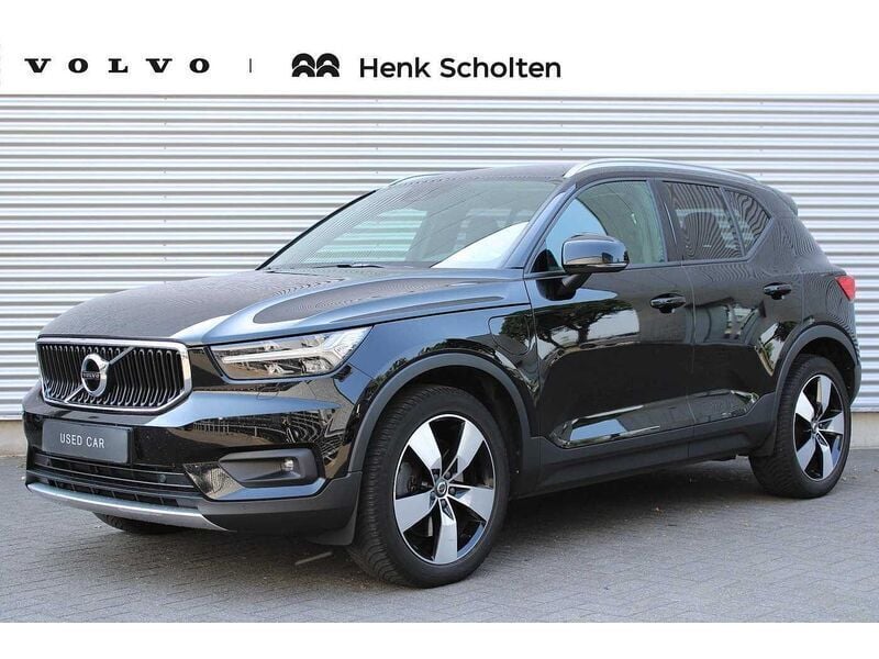 Zwart Gebruikt 2018 Volvo XC40 Momentum SUV | € 33.950 (Goede deal) - Afbeelding 1/4
