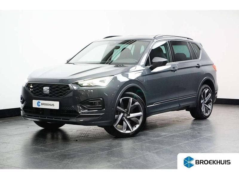 Grijs Gebruikt 2023 Seat Tarraco FR SUV | € 36.900 (Eerlijke prijs) - Afbeelding 1/4