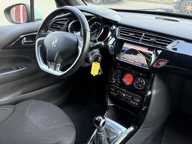 Occasion Citroën DS3 93 PK (68 kW) 2012 Zwart Hatchback