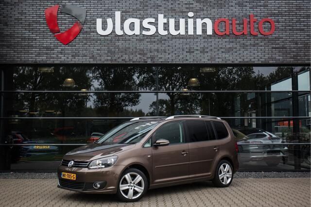 Bruin Gebruikt 2015 VW Touran Comfortline MPV | € 8.950 (Eerlijke prijs) - Afbeelding 1/4