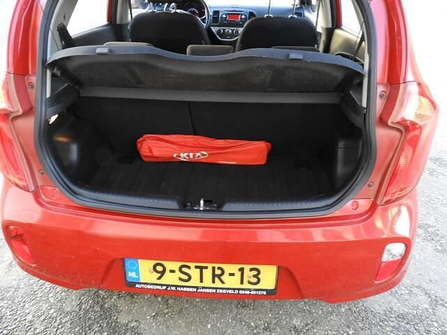 Occasion Kia Picanto 69 PK (50 kW) 2012 Rood Hatchback