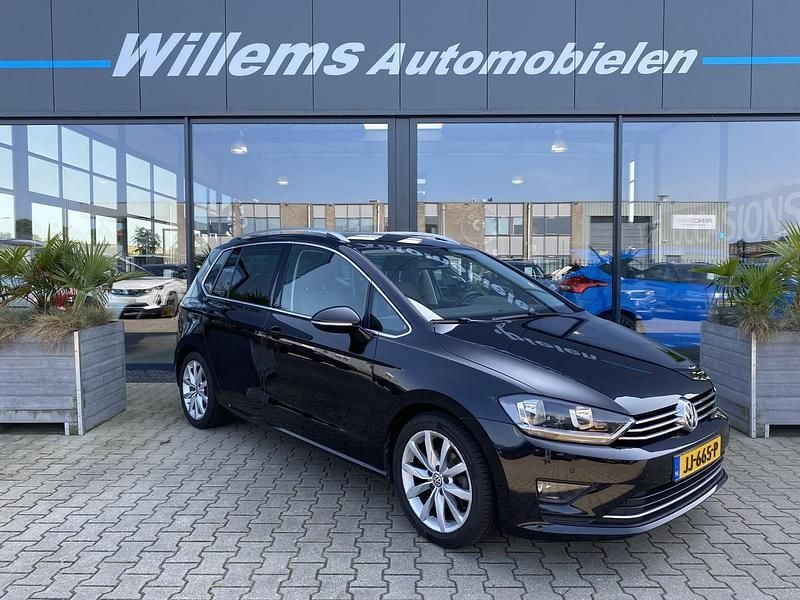 Occasion VW Golf Sportsvan Highline 112 PK (82 kW) 2016 Zwart MPV