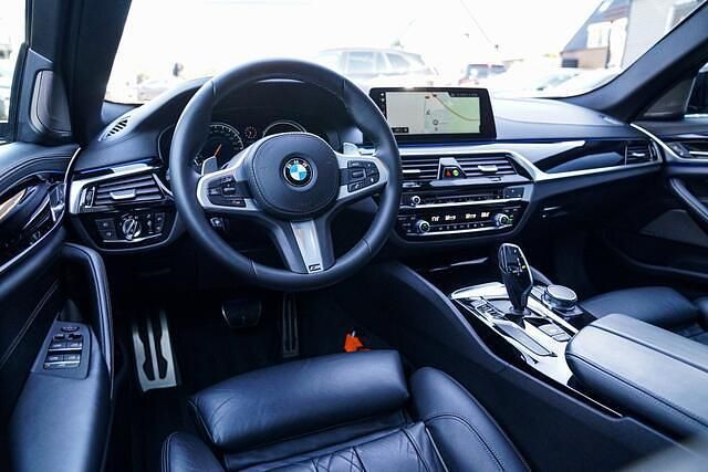 Occasion BMW 530 Executive 252 PK (185 kW) 2018 Zwart (metallic) Stationwagen