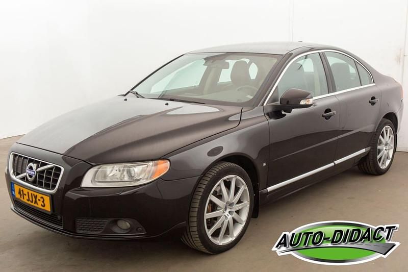 Zwart Gebruikt 2009 Volvo S80 Summum Sedan | € 6.950 - Afbeelding 1/4