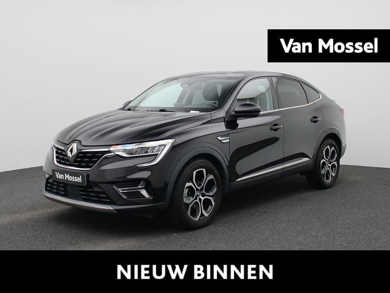 Zwart Gebruikt 2022 Renault Arkana Intens SUV | € 24.400 (Eerlijke prijs) - Afbeelding 1/4