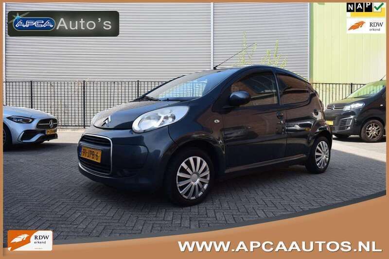 Grijs Gebruikt 2009 Citroën C1 Hatchback | € 2.945 (Eerlijke prijs) - Afbeelding 1/4