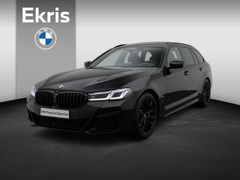 Zwart Gebruikt 2020 BMW 530 Comfort Edition Stationwagen | € 44.950 - Afbeelding 1/4