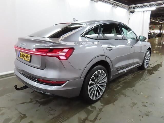 Occasion Audi e-tron Sportback Business 300 kW (408 PK) 2020 Grijs SUV