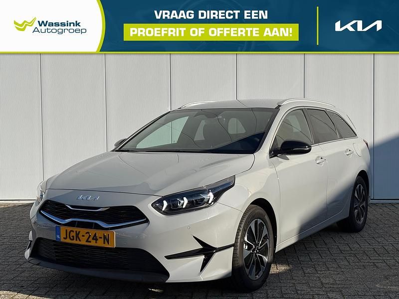 Grijs Nieuw 2025 Kia Ceed Sportswagon Stationwagen | € 31.390 (Eerlijke prijs) - Afbeelding 1/4