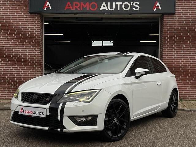 Wit Gebruikt 2013 Seat Leon SC FR Hatchback | € 9.450 - Afbeelding 1/4