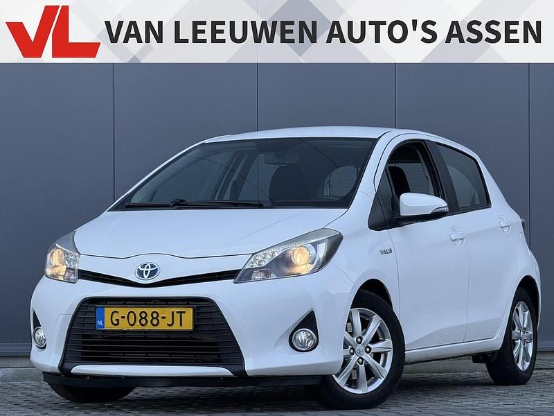 Occasion Toyota Yaris Hybrid 2014 Wit (metallic) Hatchback