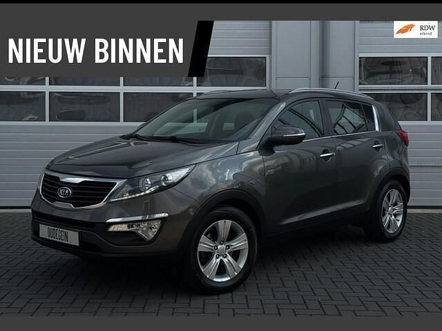 Grijs Gebruikt 2012 Kia Sportage Plus SUV | € 6.950 (Eerlijke prijs) - Afbeelding 1/4