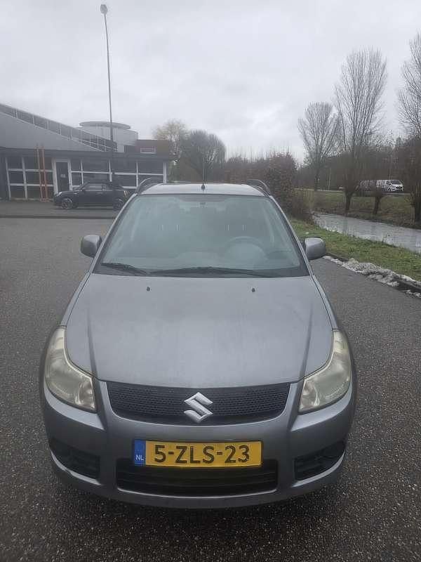 Grijs Occasion 2006 Suzuki SX4 Sedan | € 1.500 (Super prijs) - Afbeelding 1/4