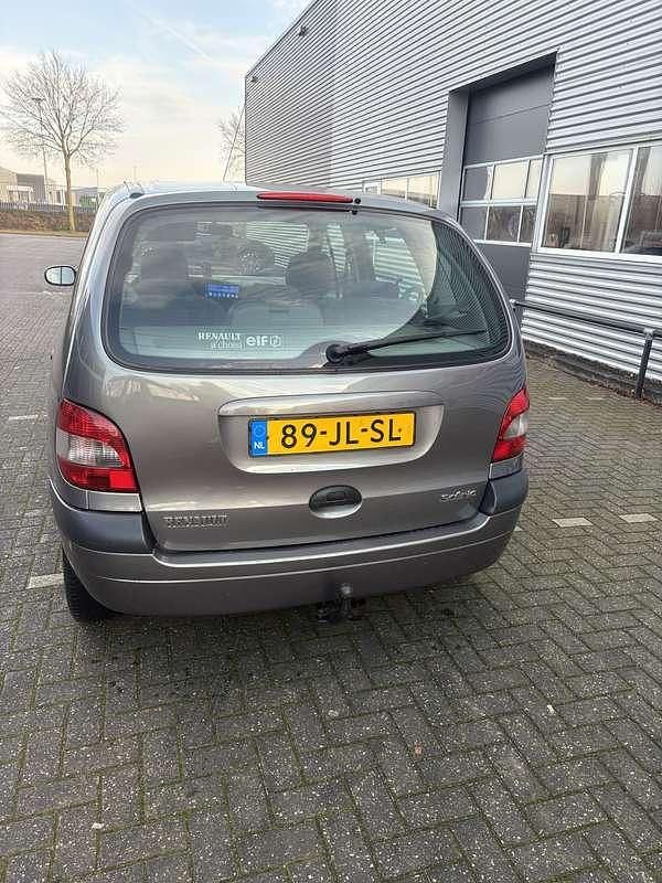 Occasion Renault Scénic 107 PK (78 kW) 2001 Grijs MPV