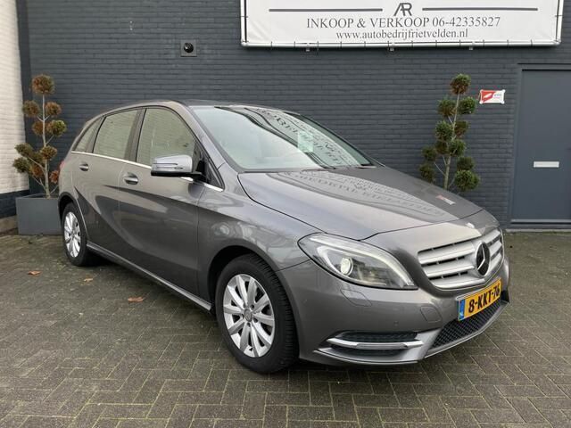 Occasion Mercedes B200 Prestige 156 PK (114 kW) 2013 Grijs MPV