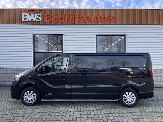 Zwart Occasion 2021 Renault Trafic MPV | € 17.950 (Super prijs) - Afbeelding 1/4