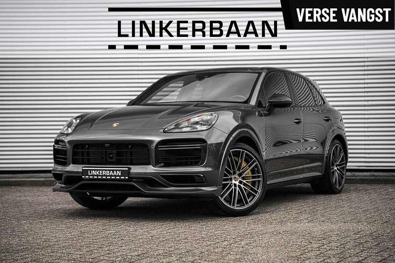 Grijs Gebruikt 2021 Porsche Cayenne Turbo S SUV | € 99.999 (Super prijs) - Afbeelding 1/3