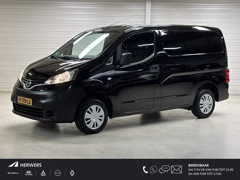 Black s Gebruikt 2018 Nissan NV200 Van | € 7.985 (Eerlijke prijs) - Afbeelding 1/4