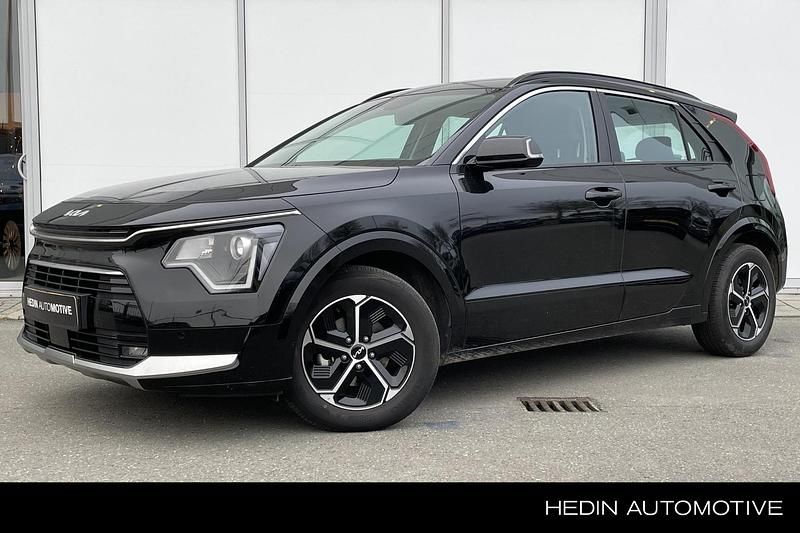 Zwart Gebruikt 2025 Kia Niro SUV | € 32.945 (Super prijs) - Afbeelding 1/4