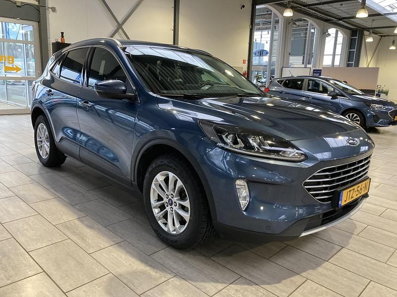 Occasion Ford Kuga Titanium 225 PK (165 kW) 2022 Blauw (metallic) SUV