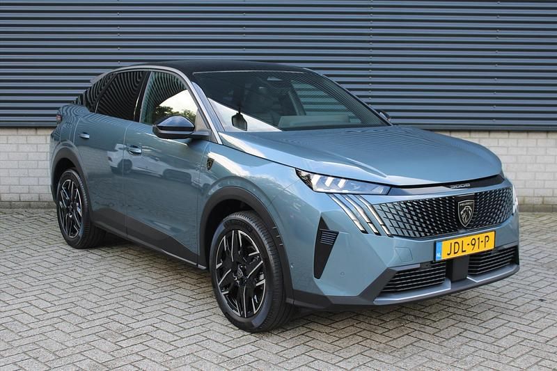 Nieuw Peugeot 3008 GT 2025 Blauw SUV