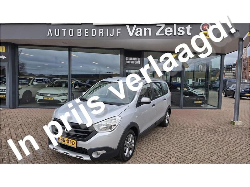 Grijs Gebruikt 2015 Dacia Lodgy Prestige MPV | € 7.999 (Iets duurder) - Afbeelding 1/4