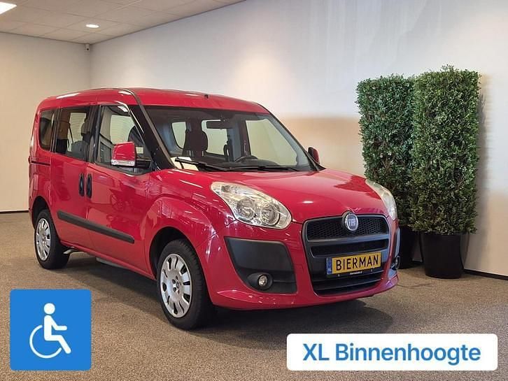 Occasion Fiat Doblò 2012 Rood MPV