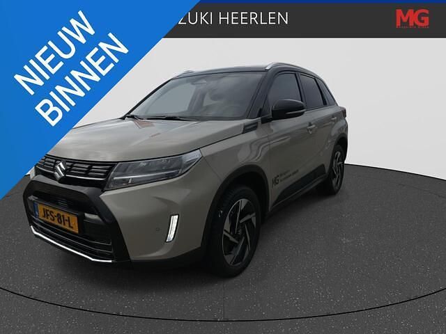 Beige Nieuw 2025 Suzuki Vitara Style SUV | € 32.450 - Afbeelding 1/4